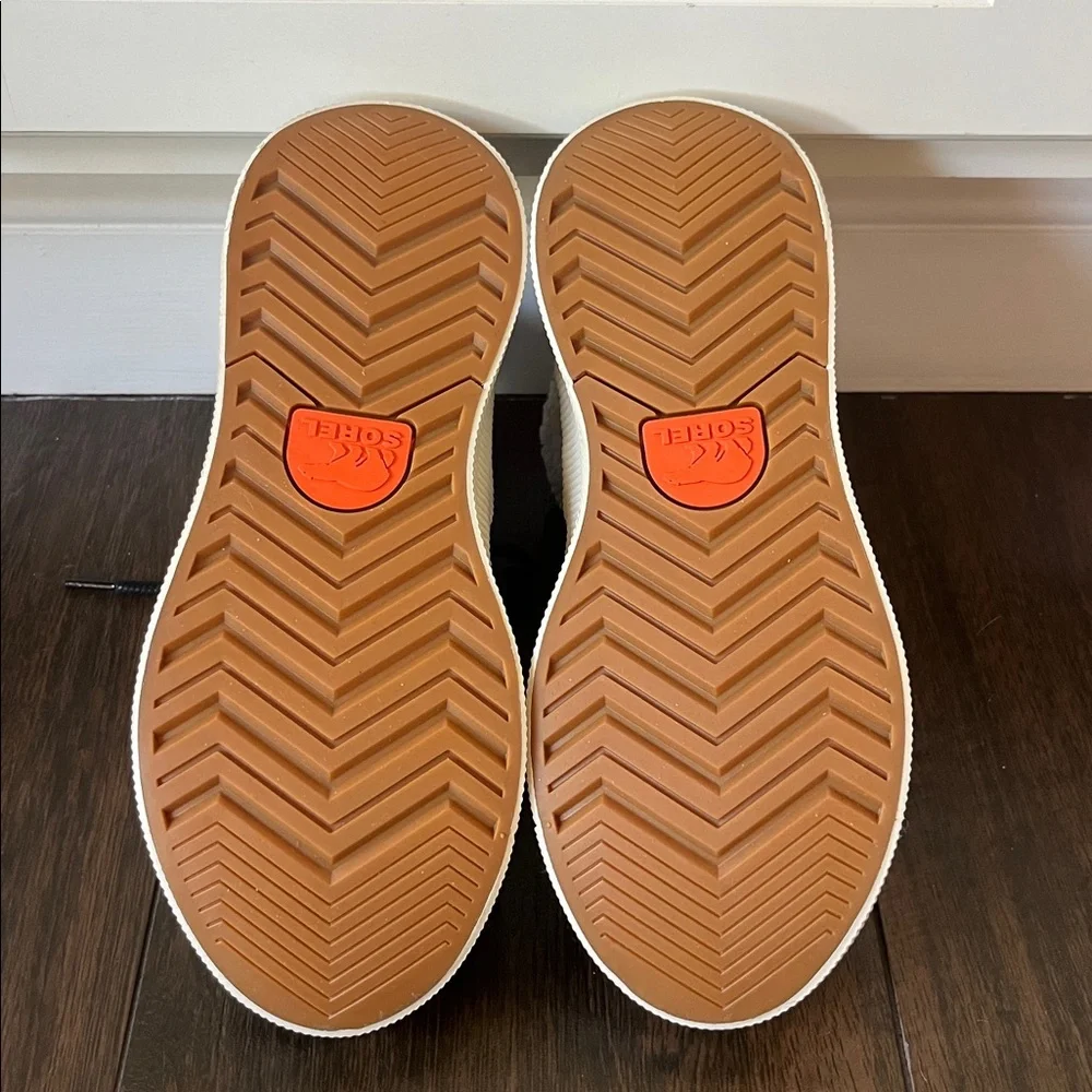 NWT OUT N ABOUT™ IV Chillz Women's Waterproof Boots
